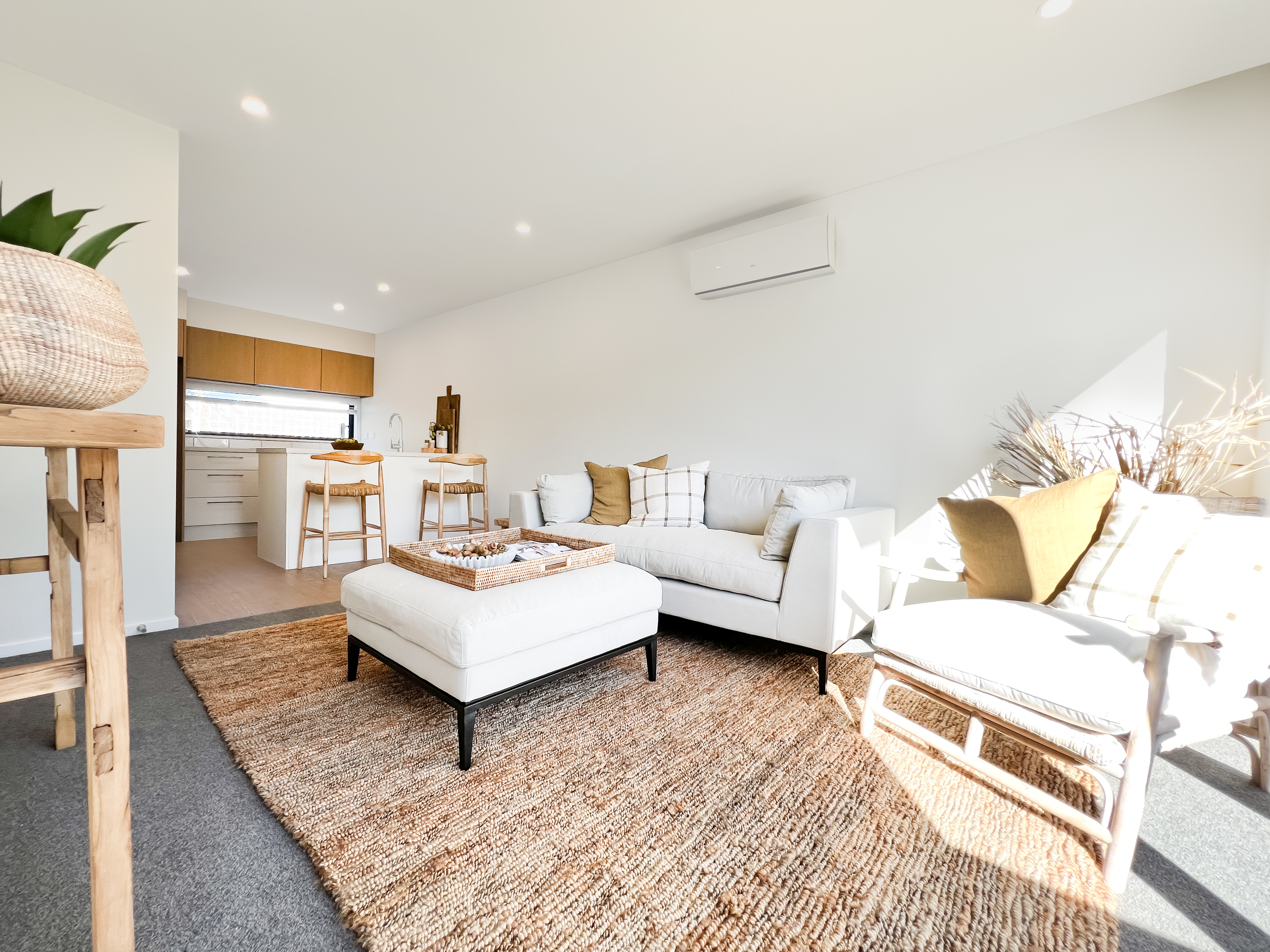 Living Room (4)